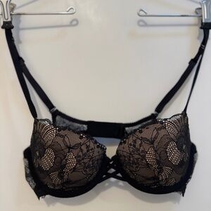 Calvin Klein Black Lace Push-Up Bra – Worn Once (Size 32B)